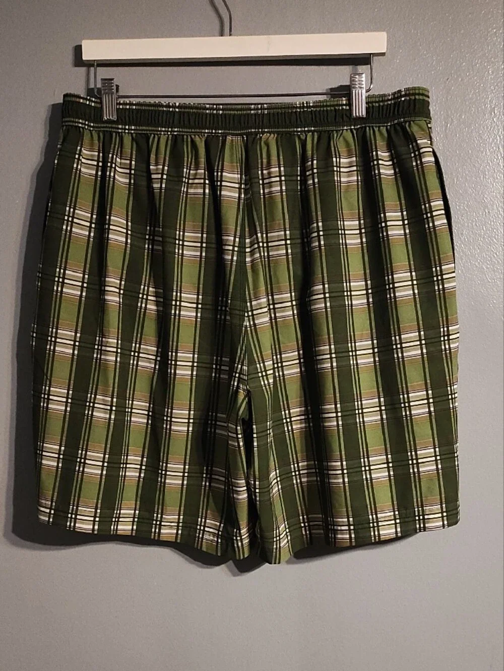 Roundtree & Yorke Olive and White Plaid Swim Shorts